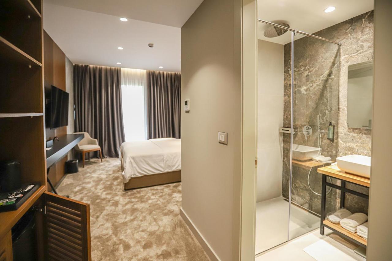 Urbanin Apartment & Hotel Tirana Exterior photo